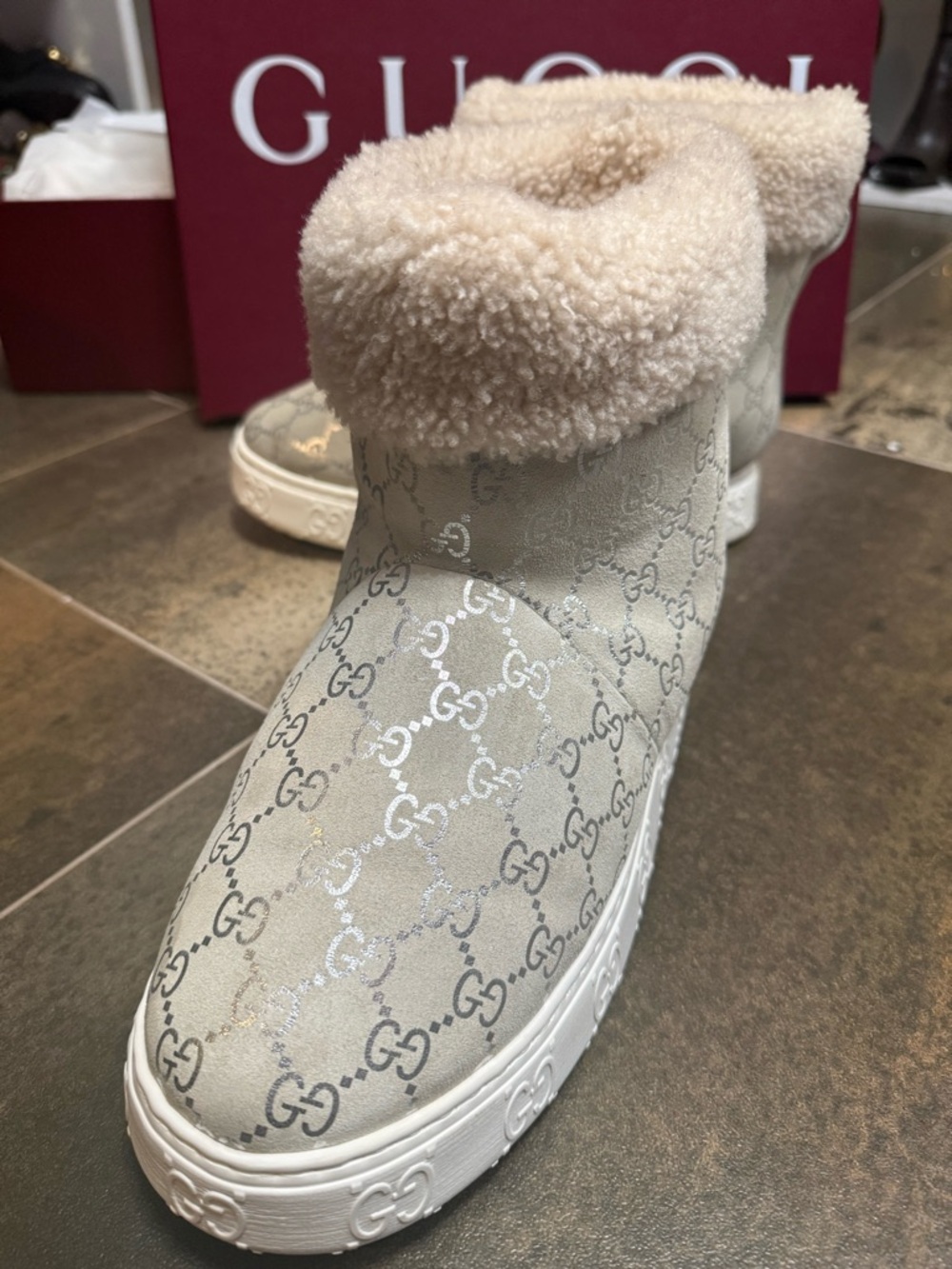 Gucci Cream GG Canvas Shearling Cuffed Ankle Boots - Picture 3 of 8